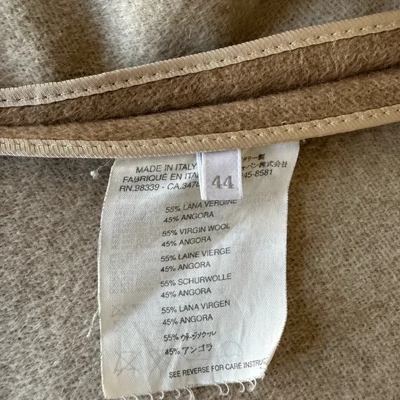 PRADA Blazer size 44 US4 Virgin Wool Camel